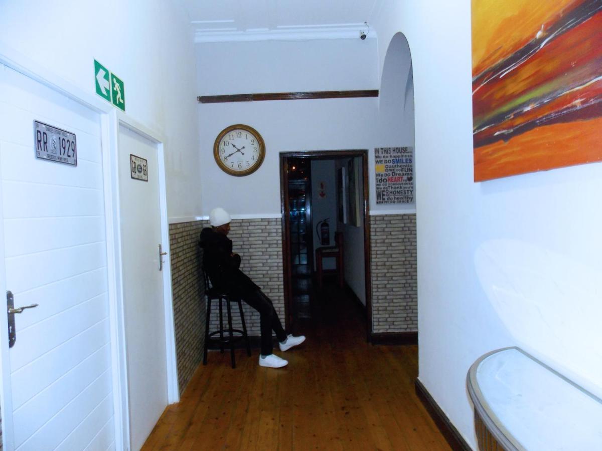 Trap Houz Backpackers Cidade Do Cabo Exterior foto